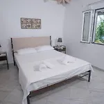 بيت للعطل Viola's Petite Paradise